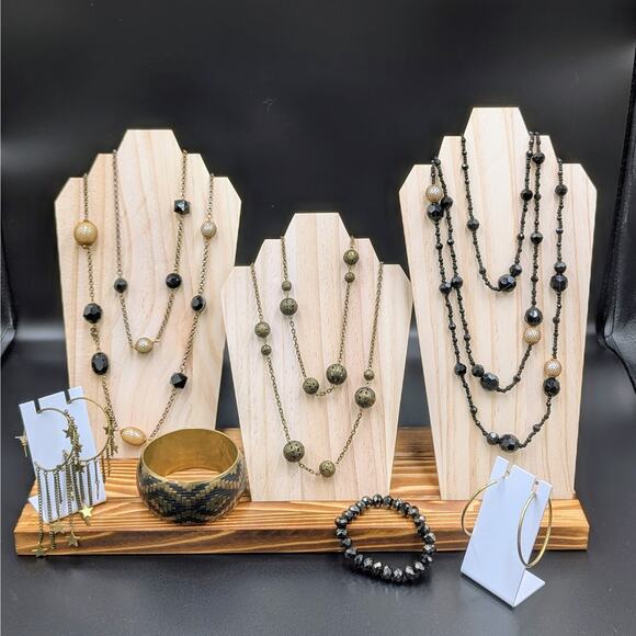 Vintage Inspired Black Faceted & Gold Tone Jewelry Lot – 7 Pieces - Picture 1 of 3